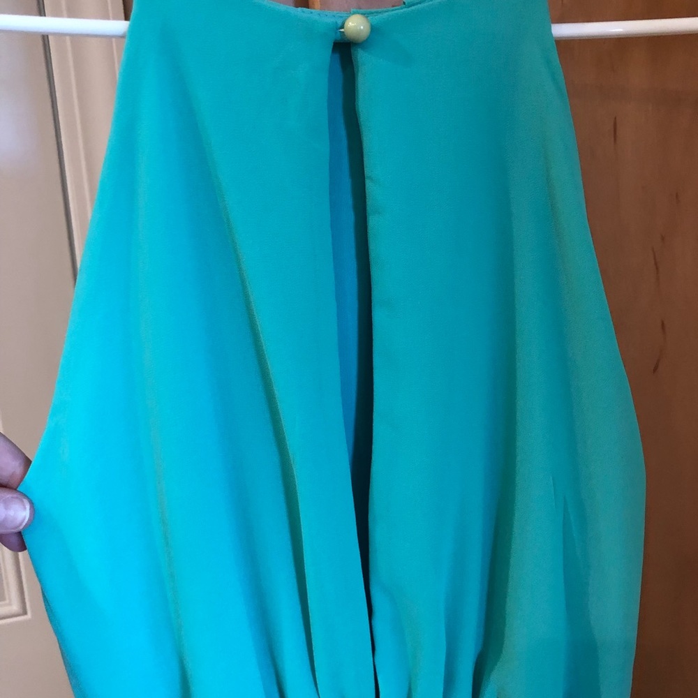 Lulus Keyhole Back Dress. - Picture 4 of 4